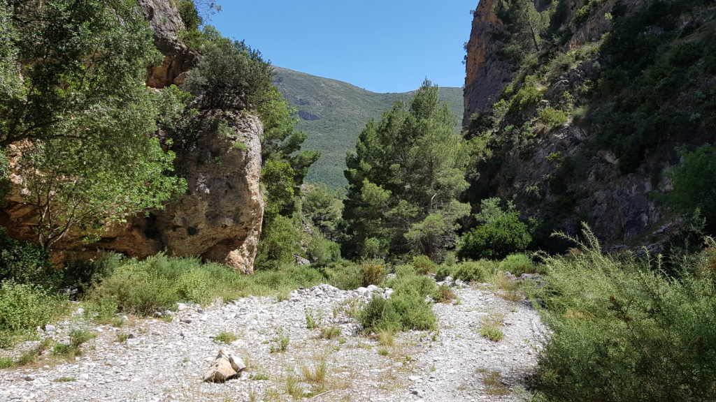 Zona de cuevas, cerca de la salida