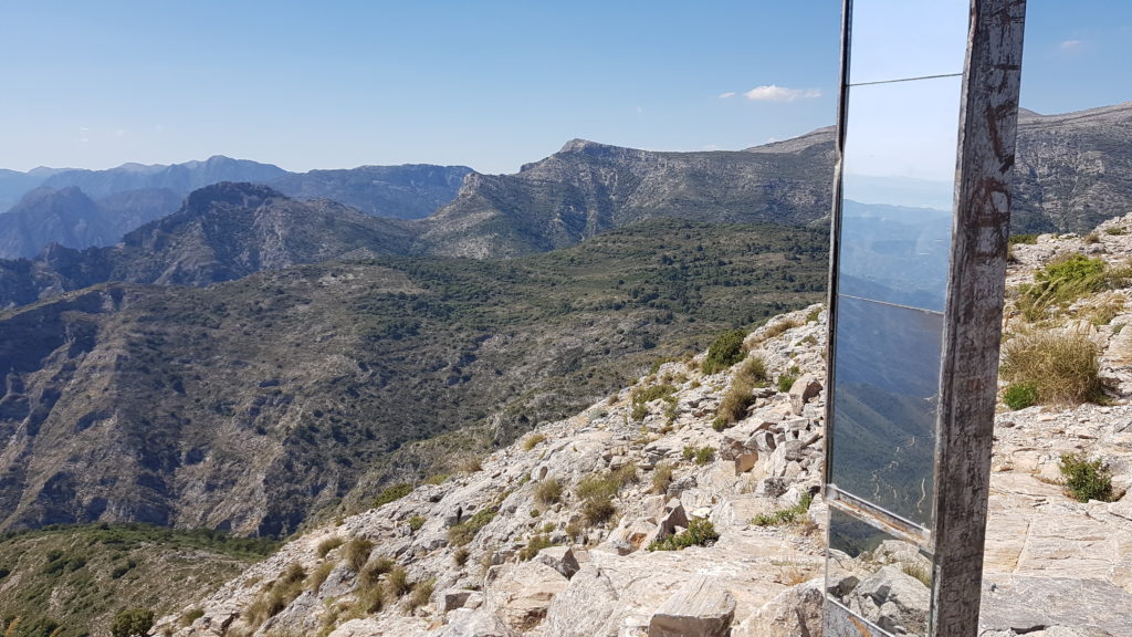 Pico Cielo. Vistas al trazado de subida al Navachica