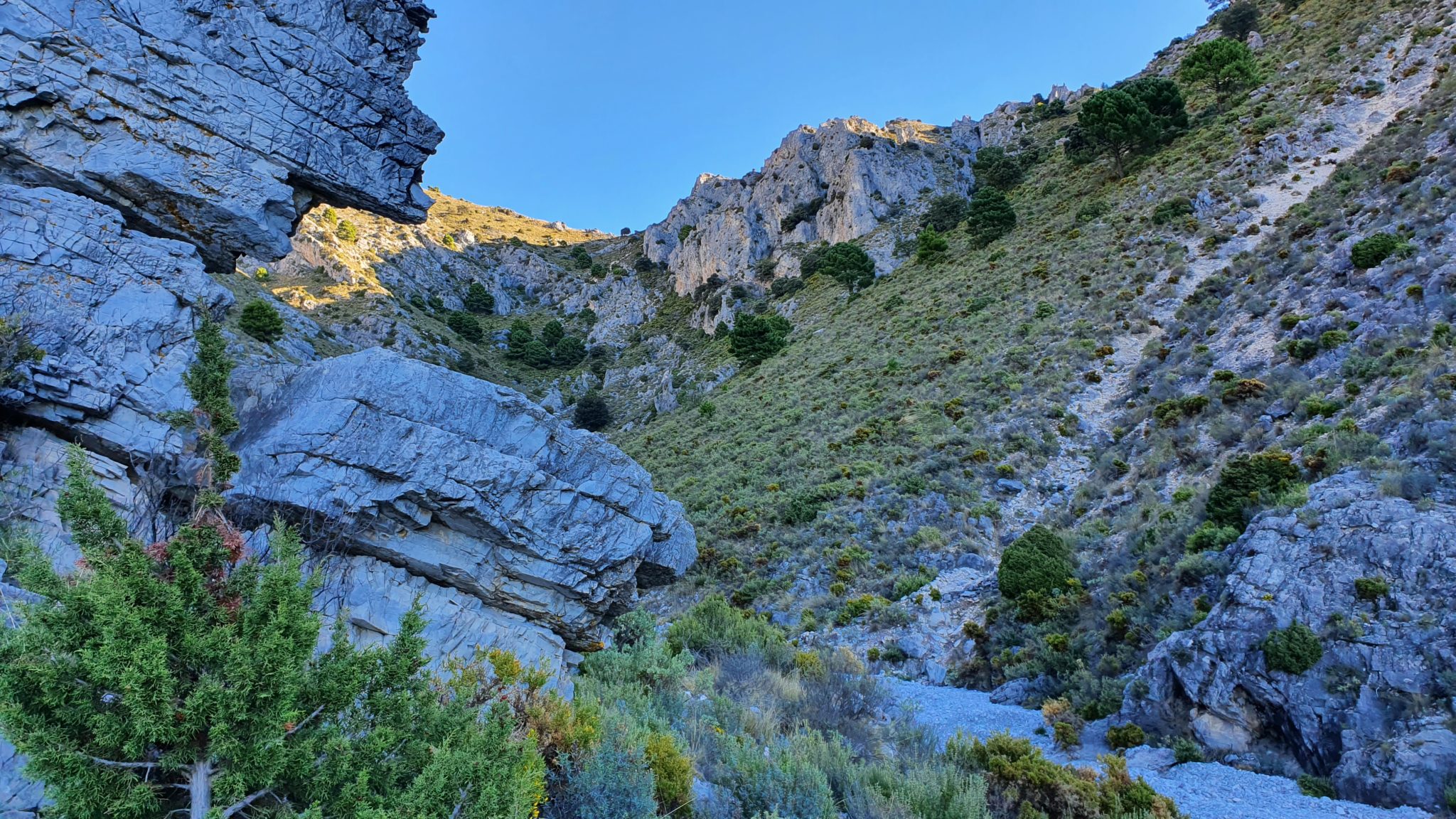 El Fuerte por el Barranco de Almanchares