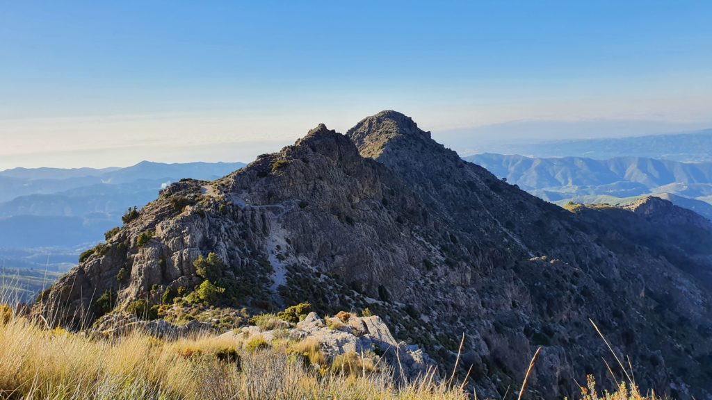 Collado de la Jilana y cerro del Fuerte